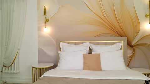 Camilla online show from January 9, 3:01 am