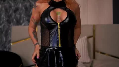 Camy online show from April 18, 7:58 pm