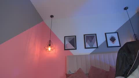 camille online show from March 25, 3:19 pm