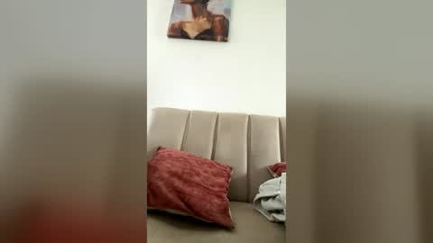camilo7073 online show from July 1, 12:47 pm