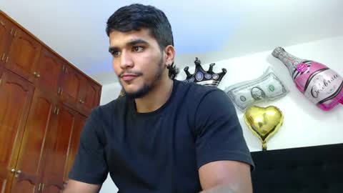 camilo_contre21 online show from July 29, 9:04 pm