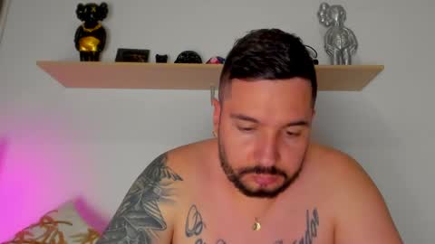 Snapshot of camilo_restrepo21 chatting on September 15, 1:40 am camilo_restrepo21 online show from September 15, 1:40 am