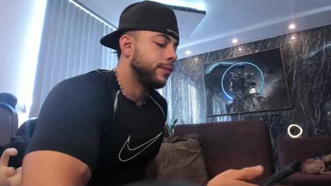 Snapshot of camilowatson chatting on October 1, 2:38 pm Camilo Watson online show from October 1, 2:38 pm