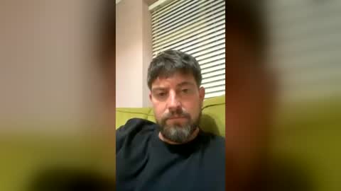 cammandan80 online show from June 14, 2:46 am