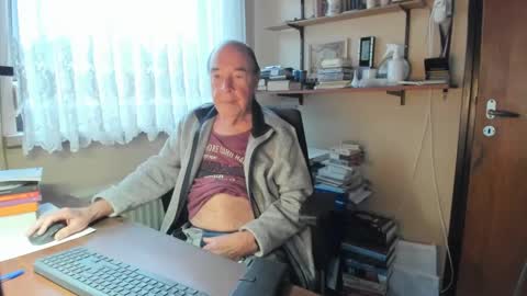 Cammee online show from January 4, 8:28 am