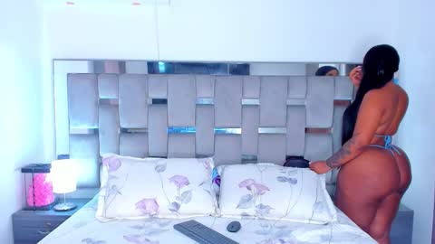 Camila online show from January 17, 5:11 pm