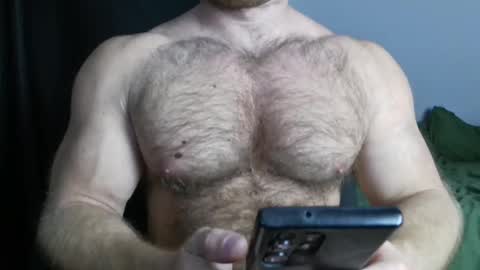 Snapshot of cammin86 chatting on February 19, 2:44 am Cammin86 online show from February 19, 2:44 am