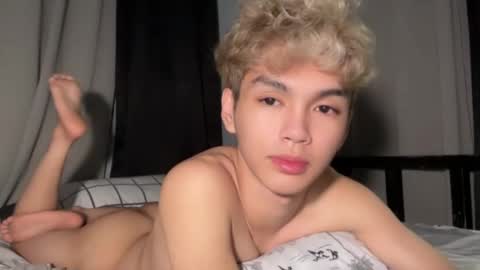 Ethan online show from February 22, 9:06 pm