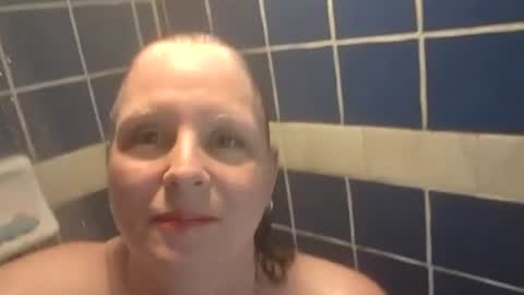 canadianqueen1973 online show from June 16, 7:18 pm