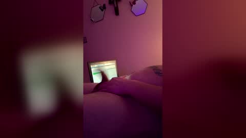 canbywood97013 online show from December 16, 9:37 am