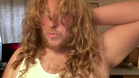 Twerking Filmmaker online show from May 1, 12:15 am