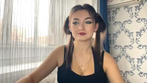 Kate online show from November 17, 8:06 am