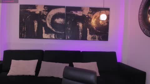  Candanse R  online show from February 4, 8:46 pm