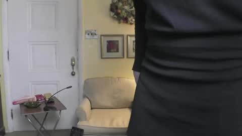 Candi Saint online show from March 4, 7:11 pm