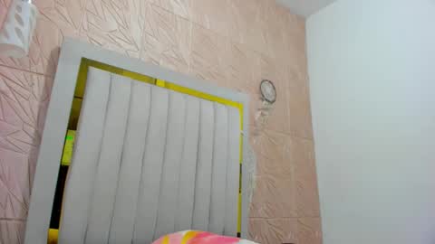 candise online show from November 16, 12:01 am