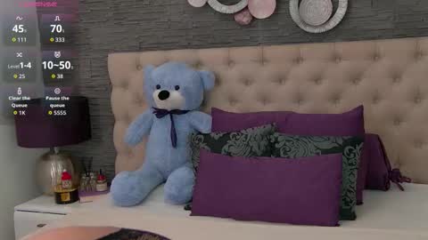 Bella online show from November 18, 6:27 am