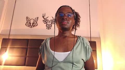 CANDY LOVE  DANNA online show from December 17, 1:12 am