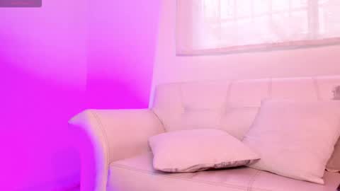 Candy online show from February 5, 11:36 am