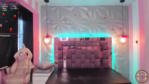 Snapshot of candy_morgan412 chatting on February 19, 5:49 pm Ania online show from February 19, 5:49 pm