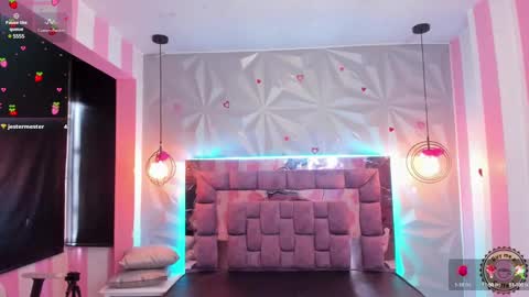 Snapshot of candy_morgan412 chatting on February 20, 5:41 pm Ania online show from February 20, 5:41 pm