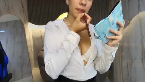 Candy  online show from March 26, 3:12 am