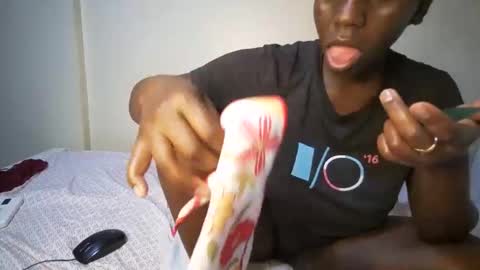 candycurly_ online show from October 27, 2:22 am