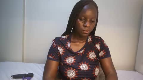 Snapshot of candycurly_ chatting on March 10, 3:56 am candycurly_ online show from March 10, 3:56 am