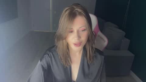 You can call me HH online show from May 16, 6:06 pm