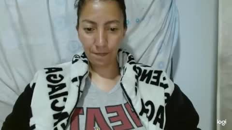 candymilfff online show from October 16, 3:39 am