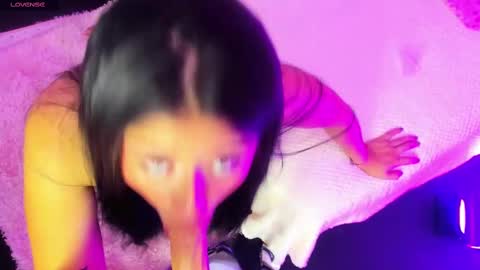 Snapshot of candymoon_1 chatting on September 20, 8:45 pm Candy online show from September 20, 8:45 pm