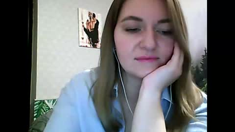 Daisy online show from February 13, 9:17 pm