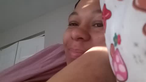 Snapshot of candyredxo2024 chatting on September 14, 12:39 pm candyredxo2024 online show from September 14, 12:39 pm