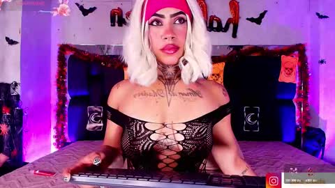 Snapshot of canela_osadaa_ chatting on October 16, 12:16 pm Aura online show from October 16, 12:16 pm