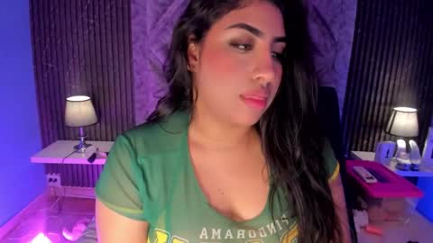 GABRIELA LOPEZ online show from November 14, 5:42 am