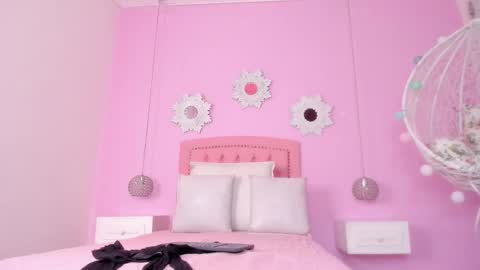 cannelasmith online show from October 24, 7:47 pm