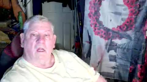 canoelicker69 online show from April 17, 1:46 pm