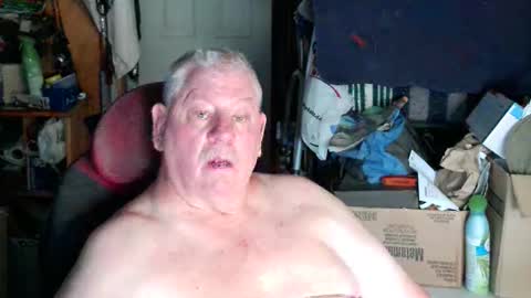 Snapshot of canoelicker69 chatting on September 19, 2:21 pm canoelicker69 online show from September 19, 2:21 pm