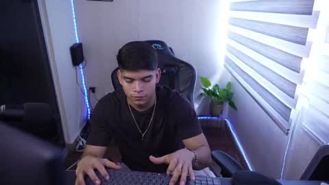 David Capizzi online show from February 15, 6:50 pm