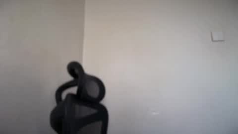 Emma online show from March 13, 8:39 am