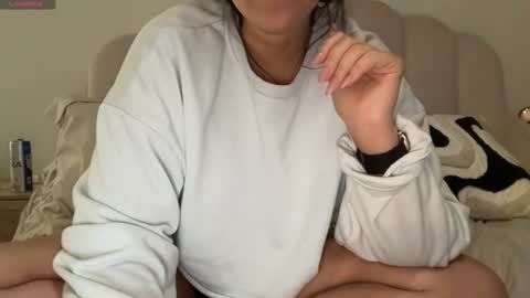Cara Bou online show from June 16, 6:28 am