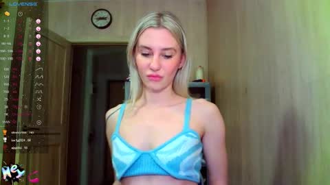 caramel online show from December 15, 8:16 pm