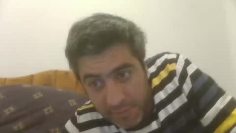 caravibugue online show from December 17, 3:39 am