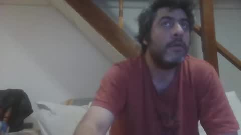 caravibugue online show from November 17, 5:43 am