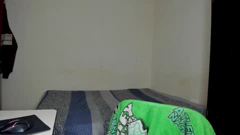 Carlos and Cristian  online show from February 11, 2:37 am