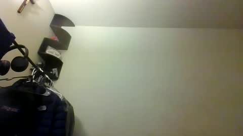 Snapshot of cargopipe2000 chatting on December 20, 12:08 am Adams huge online show from December 20, 12:08 am