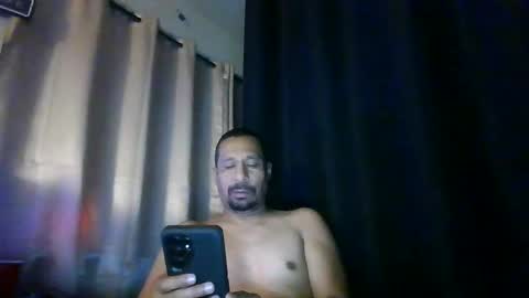 Snapshot of cargopipe2000 chatting on October 13, 6:26 am Adams huge online show from October 13, 6:26 am