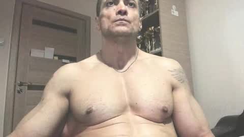 Snapshot of carin_the_body chatting on September 30, 11:48 pm Laz online show from September 30, 11:48 pm