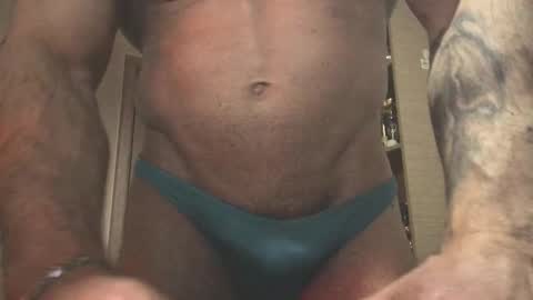 Snapshot of carin_the_body chatting on March 5, 1:42 am Laz online show from March 5, 1:42 am