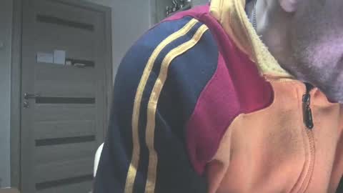 Snapshot of carin_the_body chatting on February 28, 9:01 pm Laz online show from February 28, 9:01 pm