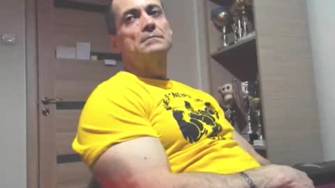 Laz online show from November 17, 11:51 pm